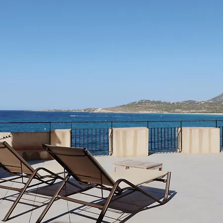 Maison Traditionnelle Corse Sur La * Algajola (Corsica)