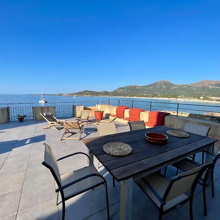 Maison Traditionnelle Corse Sur La Apartamento Algajola (Corsica)